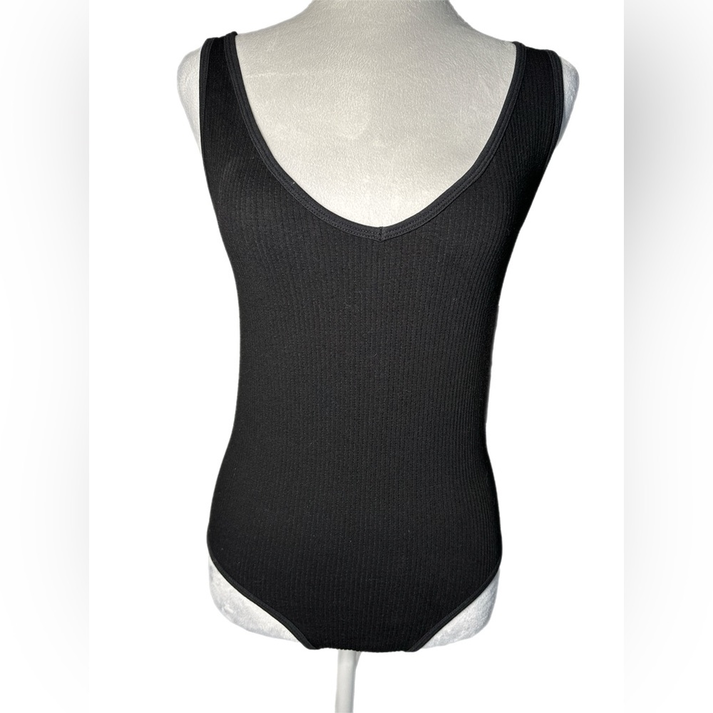 Aura black ribbed tank top bodysuit- size M/L NWT